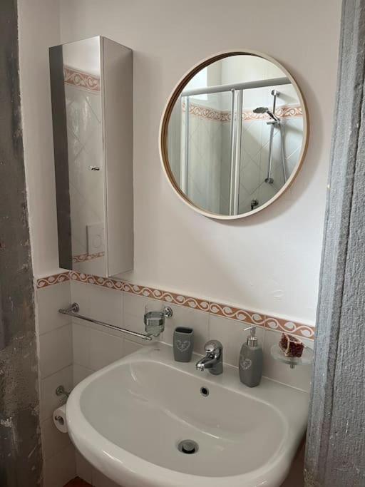 Ey Home Charme&Relax بيرغامو المظهر الخارجي الصورة